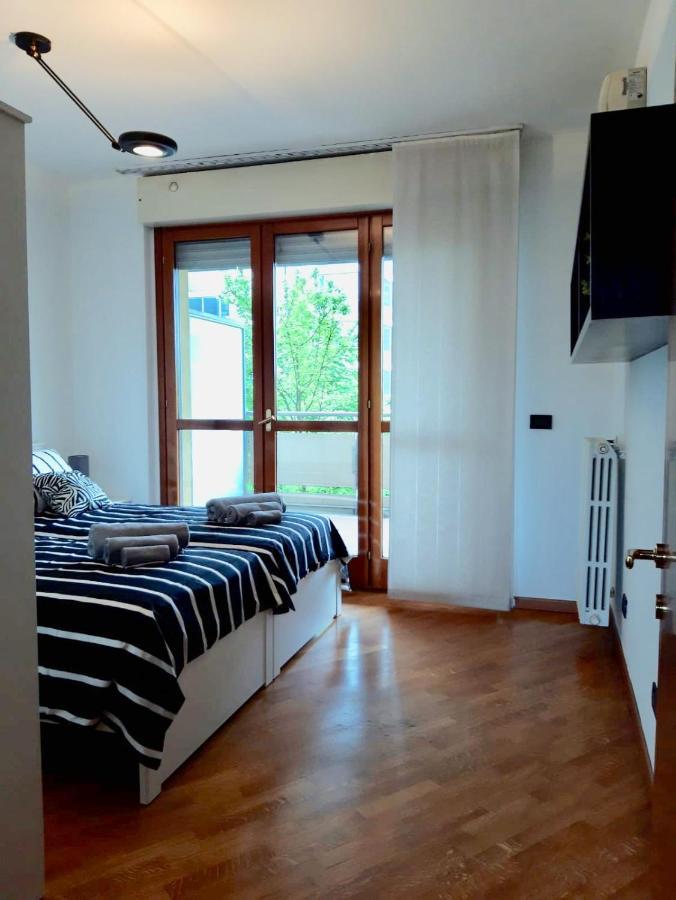 Bedandbreakfast Eni Torri Lombarde San Donato Bbqueen San Donato Milanese Extérieur photo