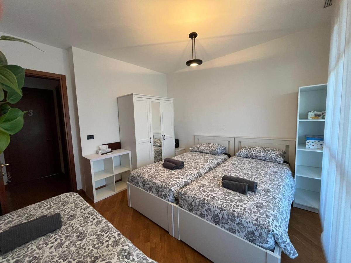 Bedandbreakfast Eni Torri Lombarde San Donato Bbqueen San Donato Milanese Extérieur photo